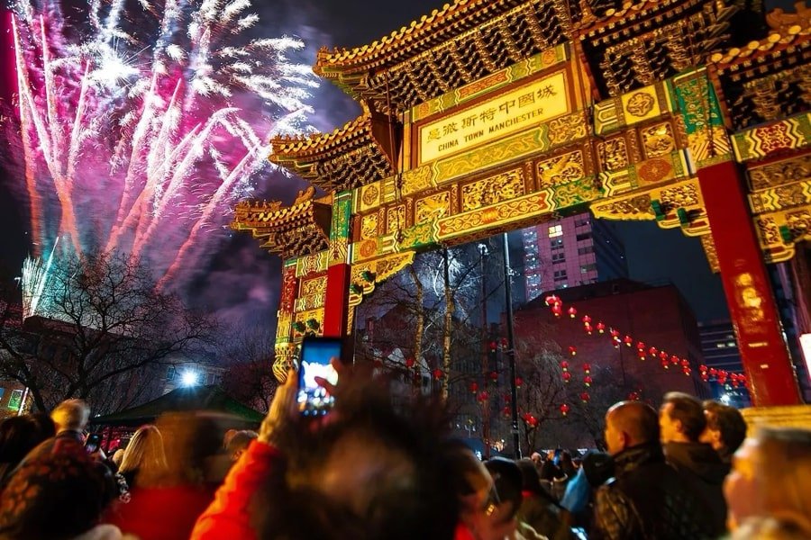 fireworks and chinese new year